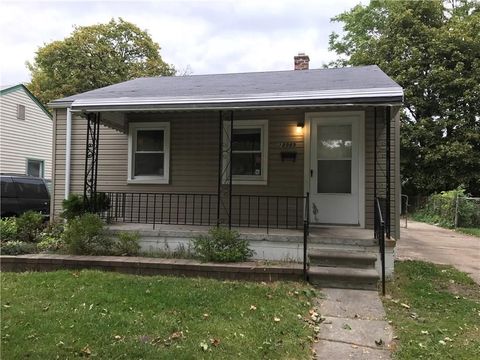 A home in Harper Woods