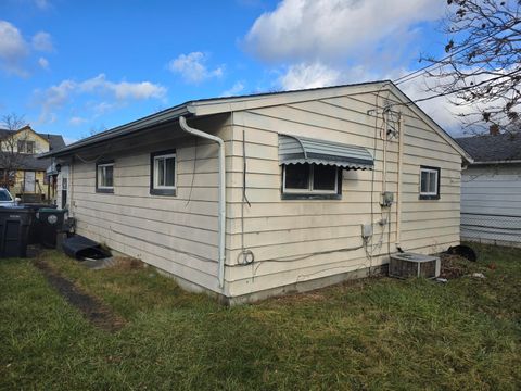 A home in Melvindale