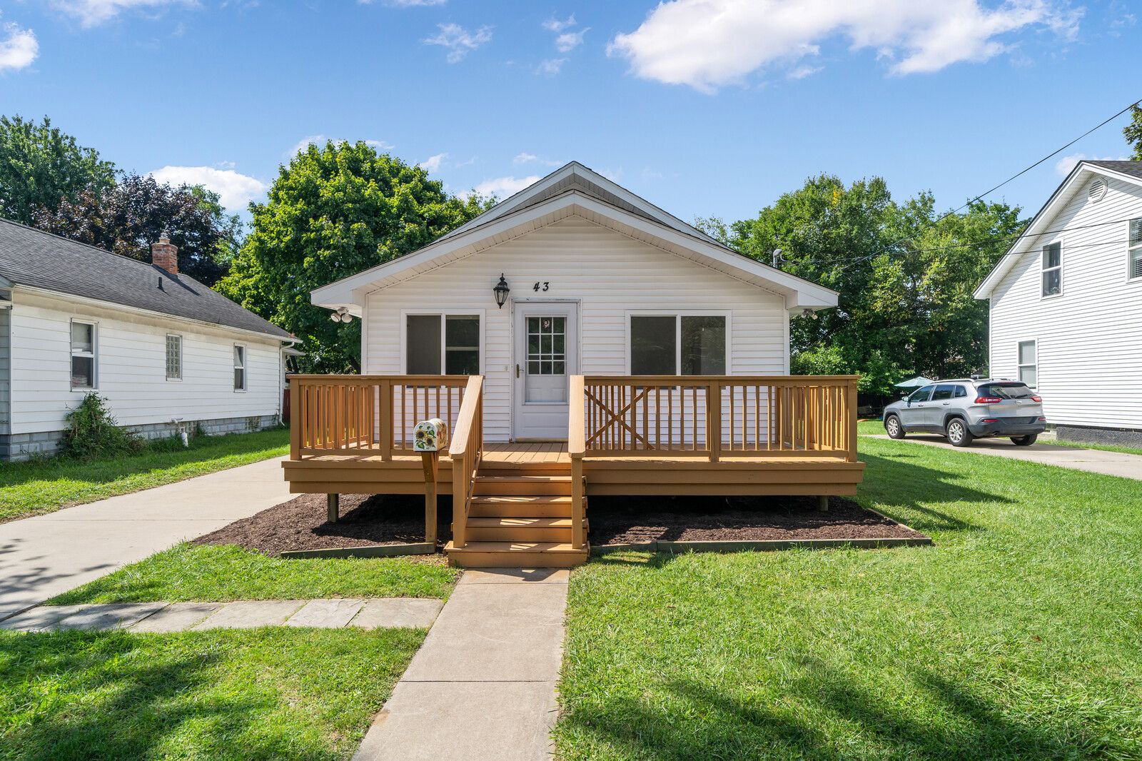 View Pontiac, MI 48341 house