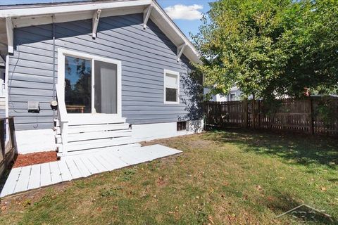 A home in Bay City