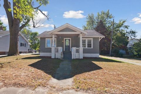 A home in Bay City