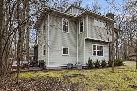 A home in New Buffalo