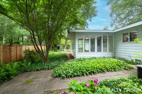 A home in Fruitport Twp