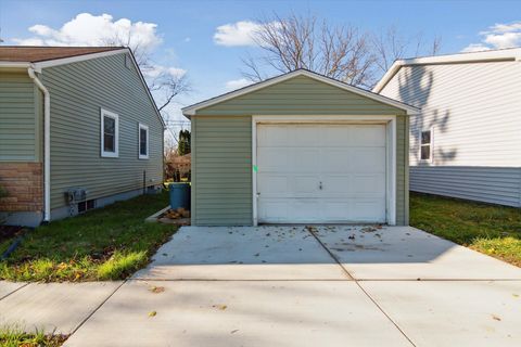 A home in South Lyon