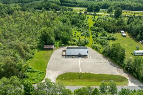 A home in Burdell Twp