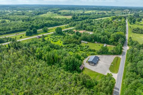 A home in Burdell Twp