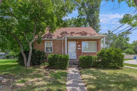 A home in Dearborn Heights