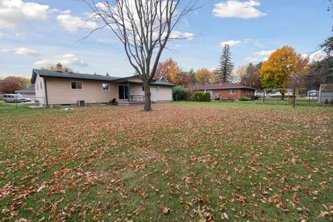 A home in Buena Vista Twp