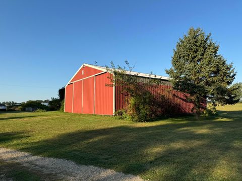 A home in Pennfield Twp