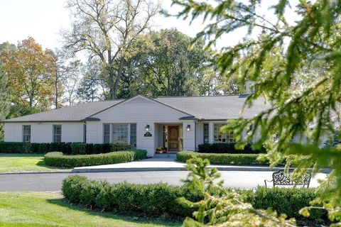 A home in Bloomfield Hills