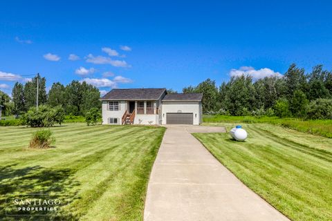 A home in Courtland Twp