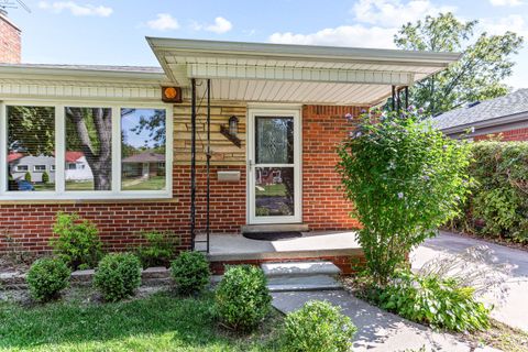 A home in Dearborn Heights