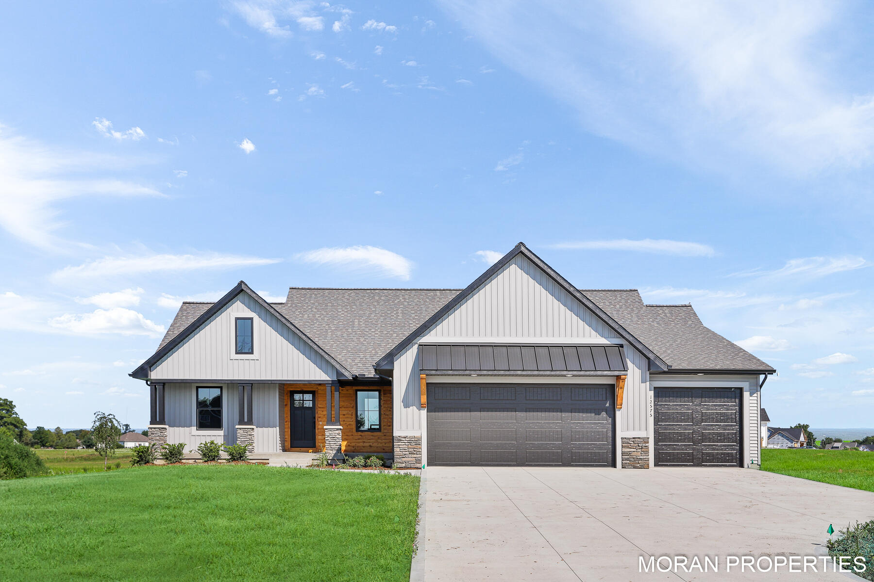 View Allendale Twp, MI 49401 house