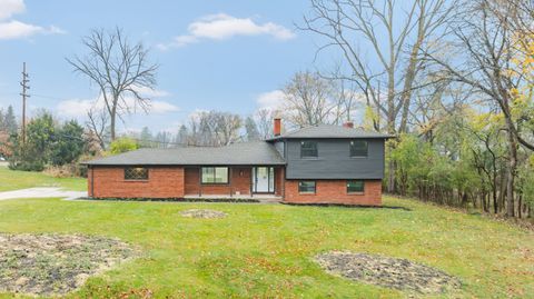 A home in Rochester Hills