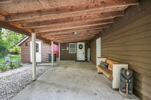 A home in Ensley Twp