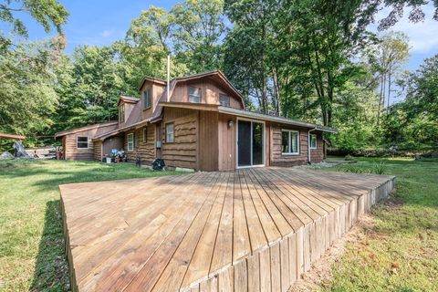 A home in Ensley Twp