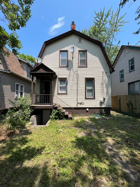 A home in River Rouge