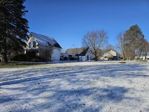 A home in Rolland Twp