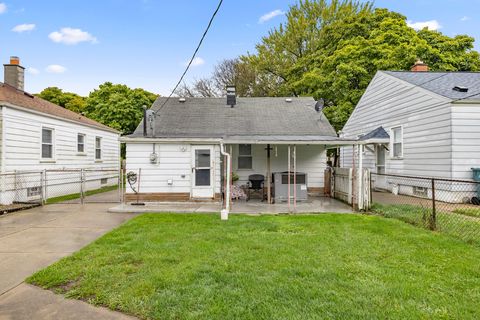 A home in Lincoln Park