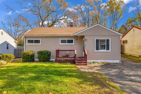 A home in Waterford Twp