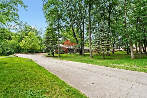 A home in Bloomfield Hills