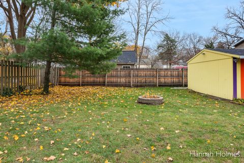 A home in Plainfield Twp