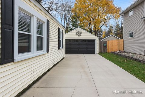 A home in Plainfield Twp