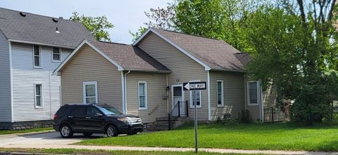 A home in Mt. Clemens