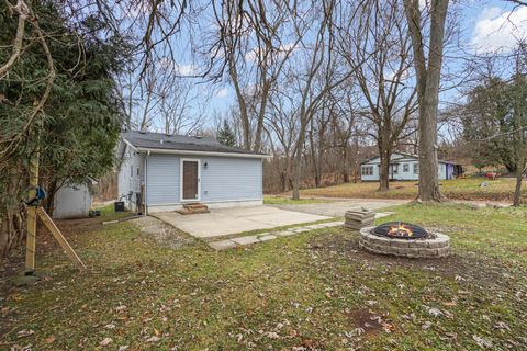 A home in West Bloomfield Twp