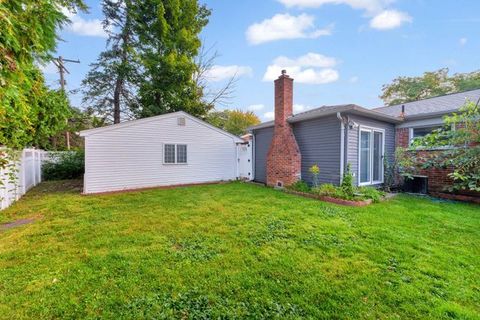 A home in Dearborn Heights