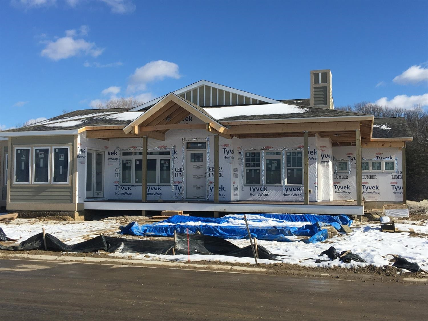 601 Grosbeak Drive 1