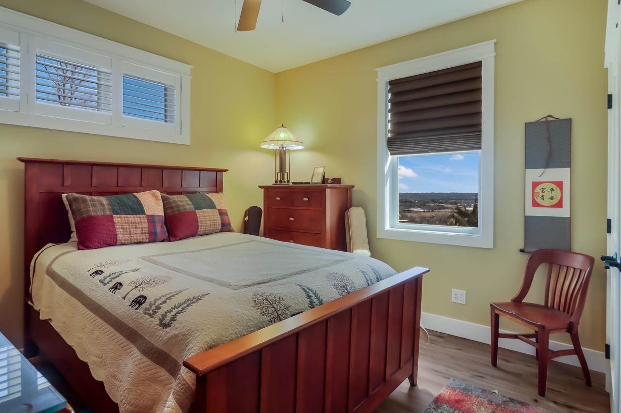 Photo 33 of 60 of 4245 Eagles View house