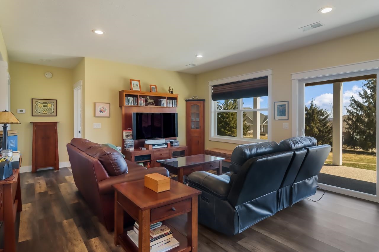 Photo 46 of 60 of 4245 Eagles View house