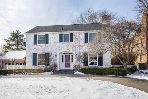 A home in Grosse Pointe Park