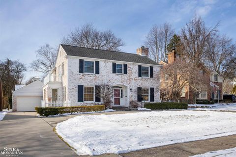 A home in Grosse Pointe Park