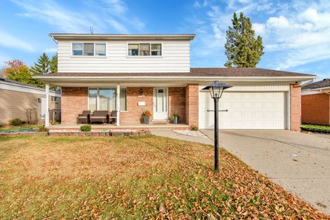 A home in Warren