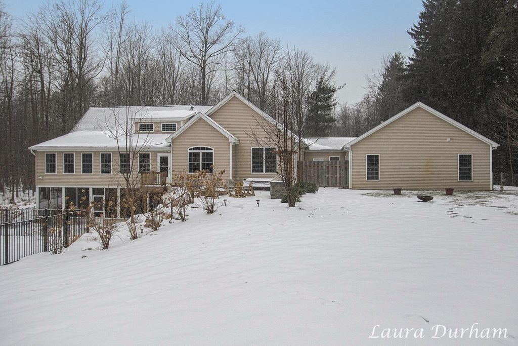 listing image 72
