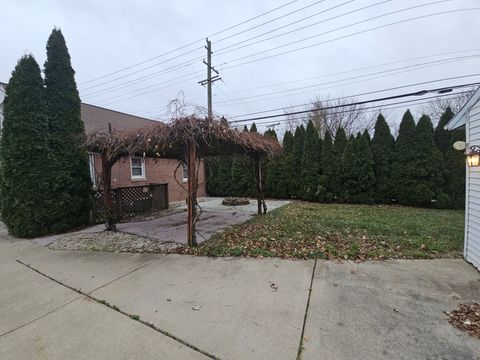 A home in Warren