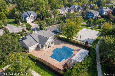 A home in Commerce Twp