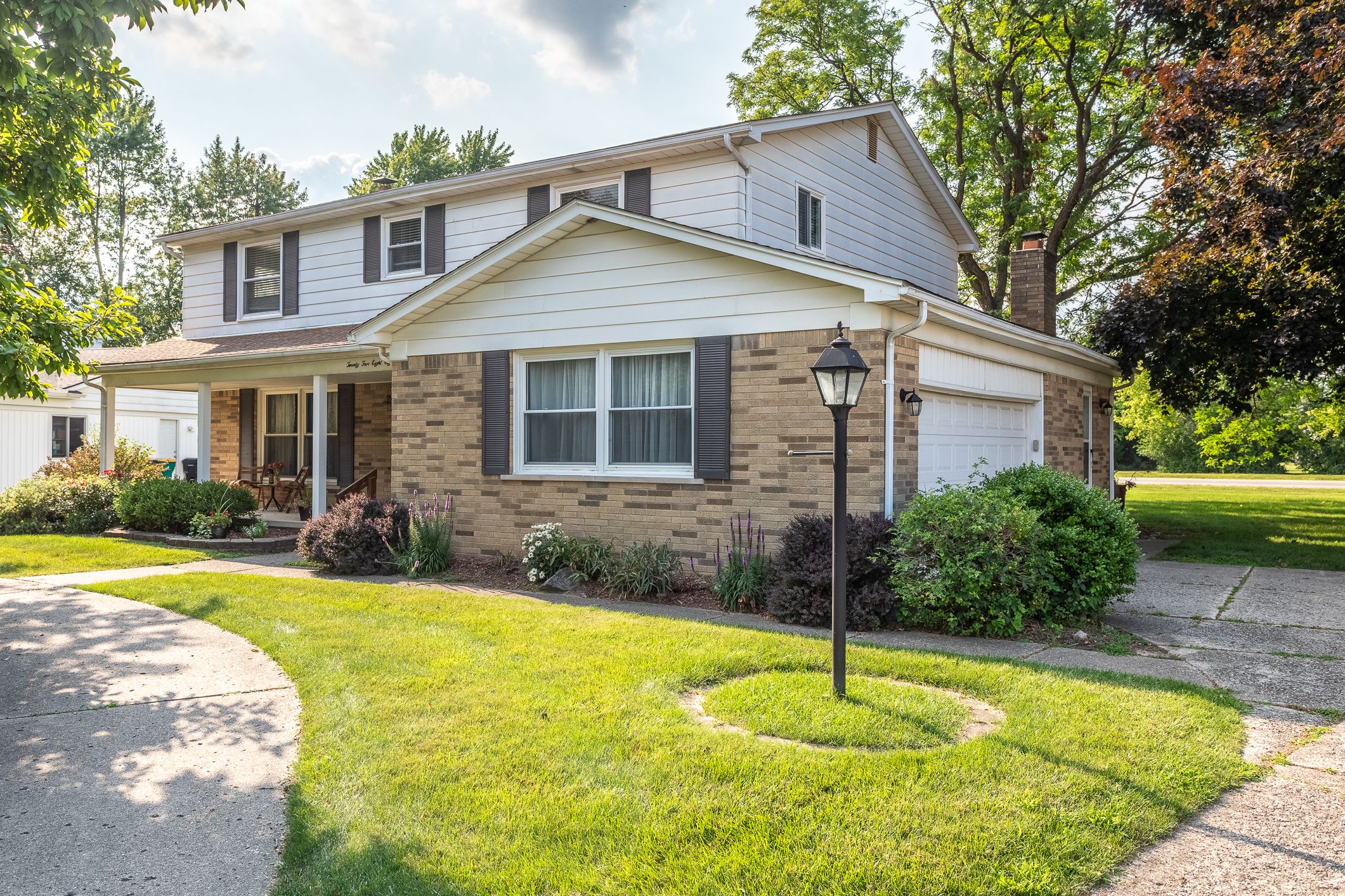 View Farmington Hills, MI 48336 house