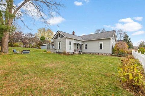 A home in Metamora Vlg