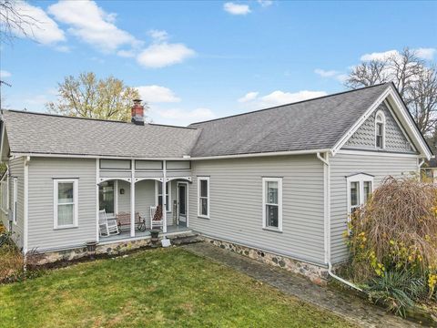 A home in Metamora Vlg