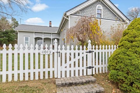 A home in Metamora Vlg