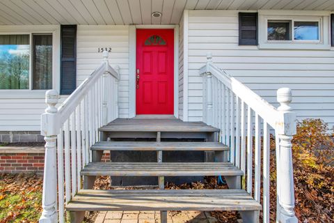 A home in St. Clair