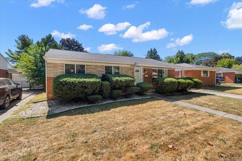 A home in Warren