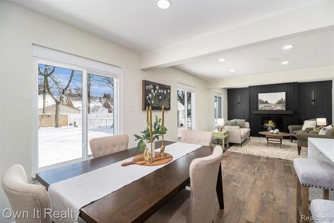 A home in RoyalOakCity_Oakland