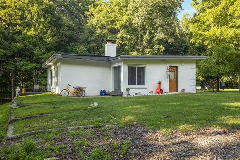 A home in Southfield