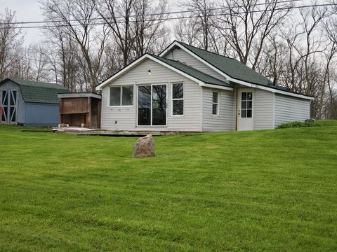 A home in Fenton Twp