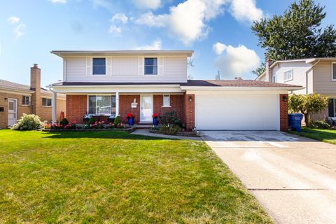 A home in Warren