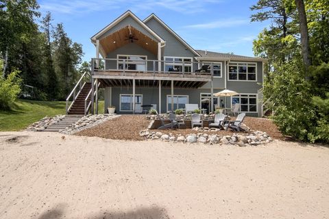 A home in Suttons Bay Twp